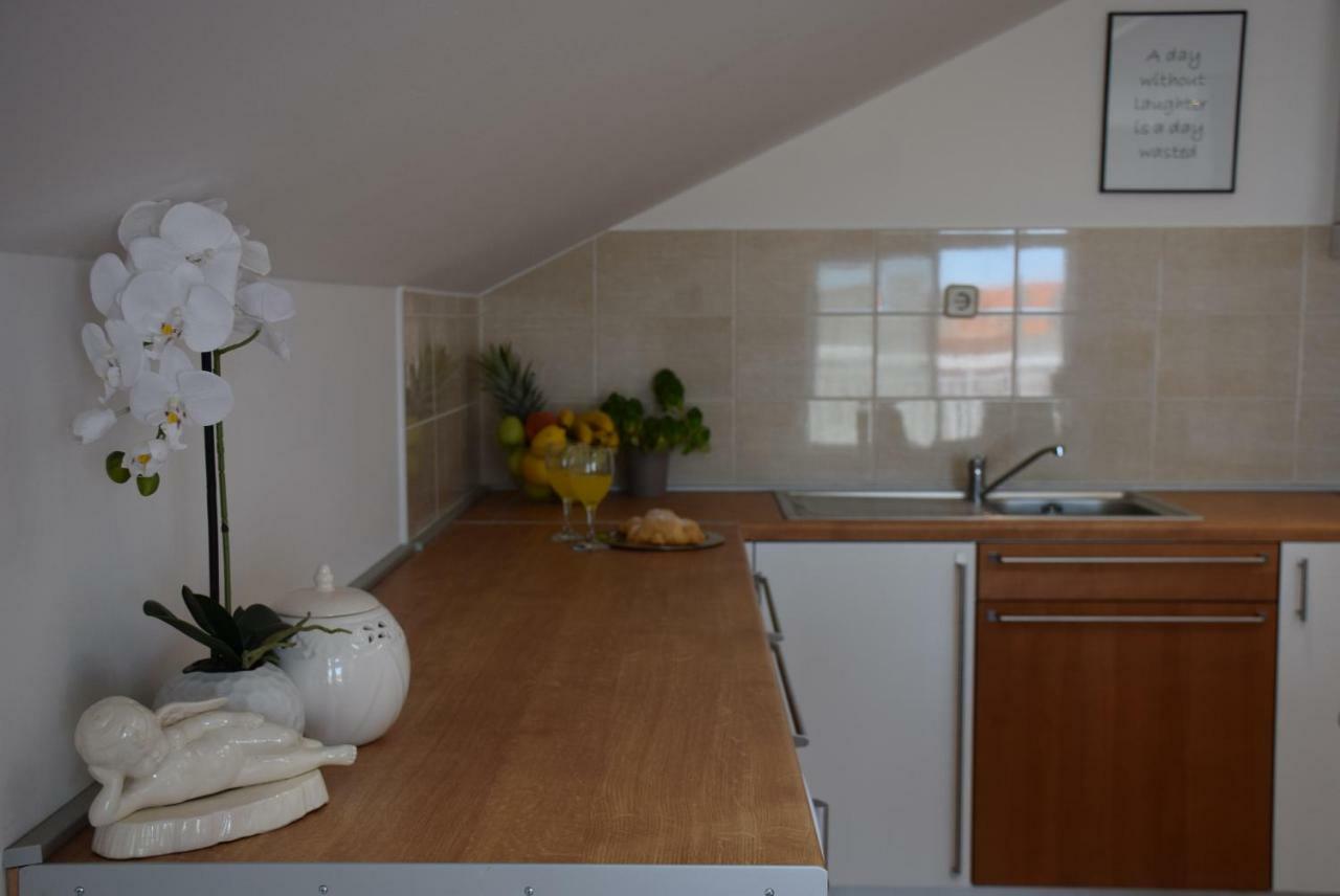 Apartments Zelic โวดีเซ ภายนอก รูปภาพ