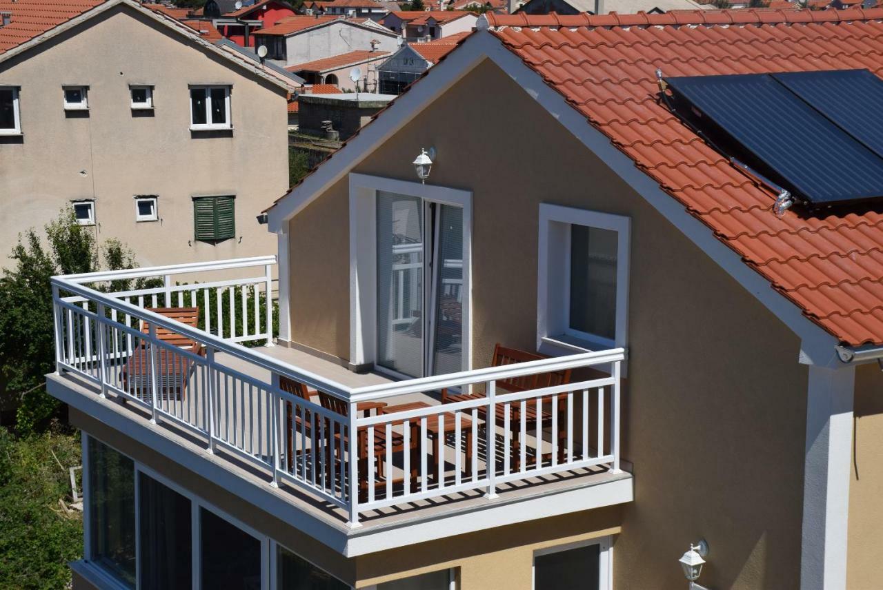 Apartments Zelic โวดีเซ ภายนอก รูปภาพ